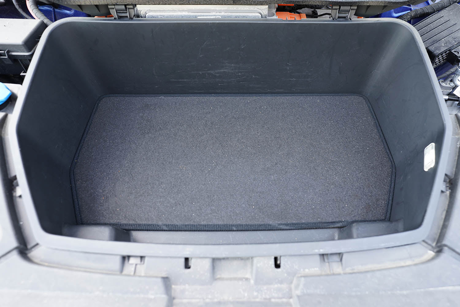 Tavite portbagaj Audi E-Tron, caroserie sportback, an fabricatie 02.2020 - prezent, portbagaj fata | 194110GRD