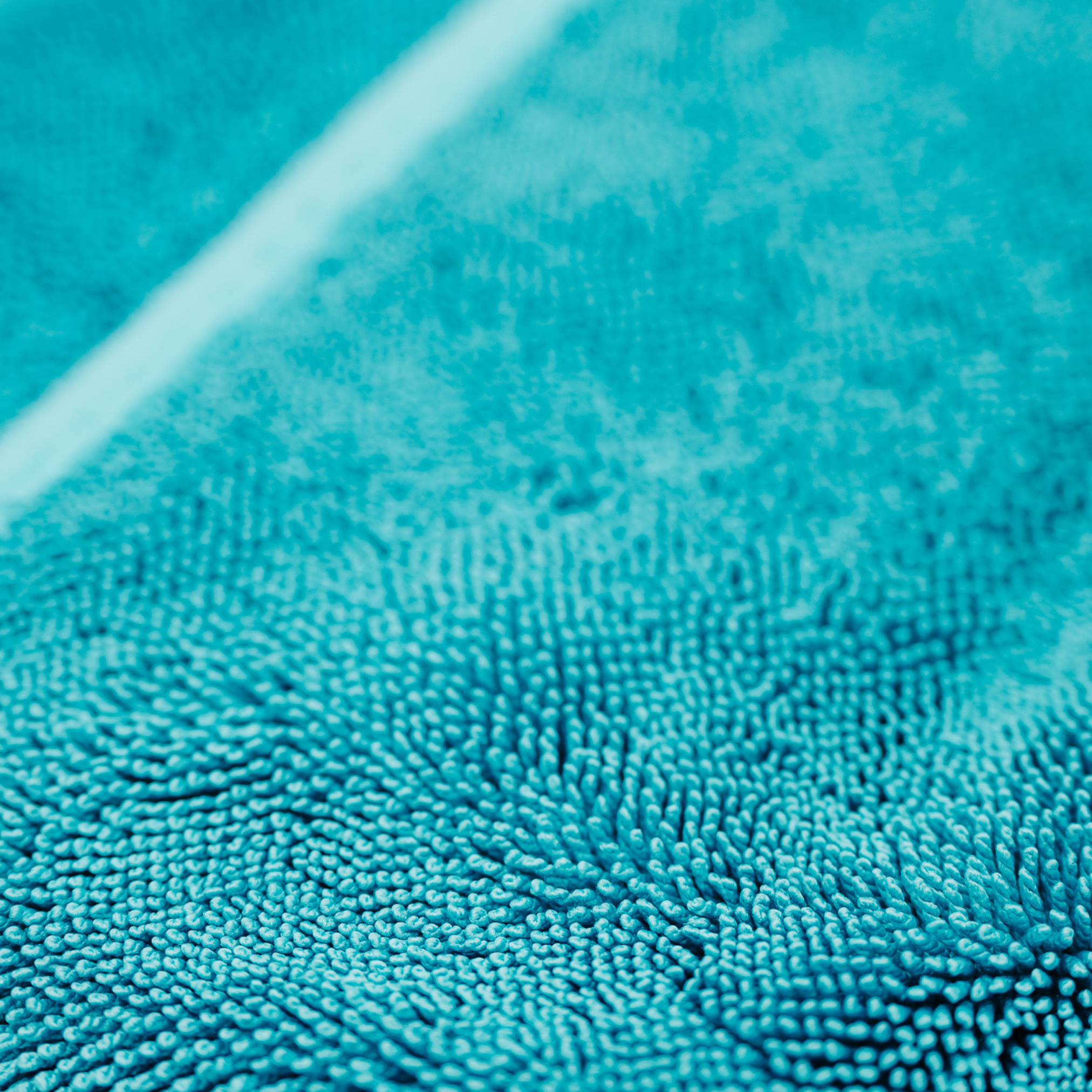 Smart Protect: Sigilant cu efect hidrofob + Prosop Ultra absorbant 1000GSM albastru + Mănușă CADOU