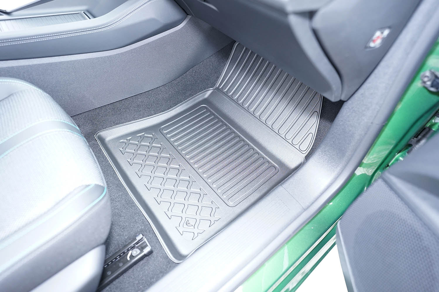 Covorase auto tip tavita Opel Astra L Hybrid (MHEV), an fabricatie 02.2024 - prezent, caroserie combi | 603583