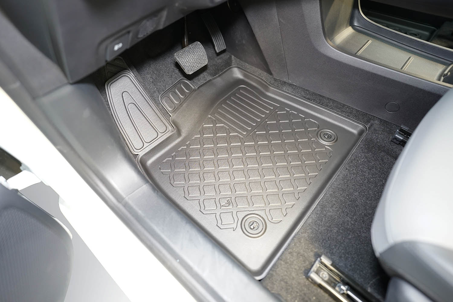 Covorase auto tip tavita MG S5 EV, an fabricatie 03.2025 - prezent, caroserie suv | 604358
