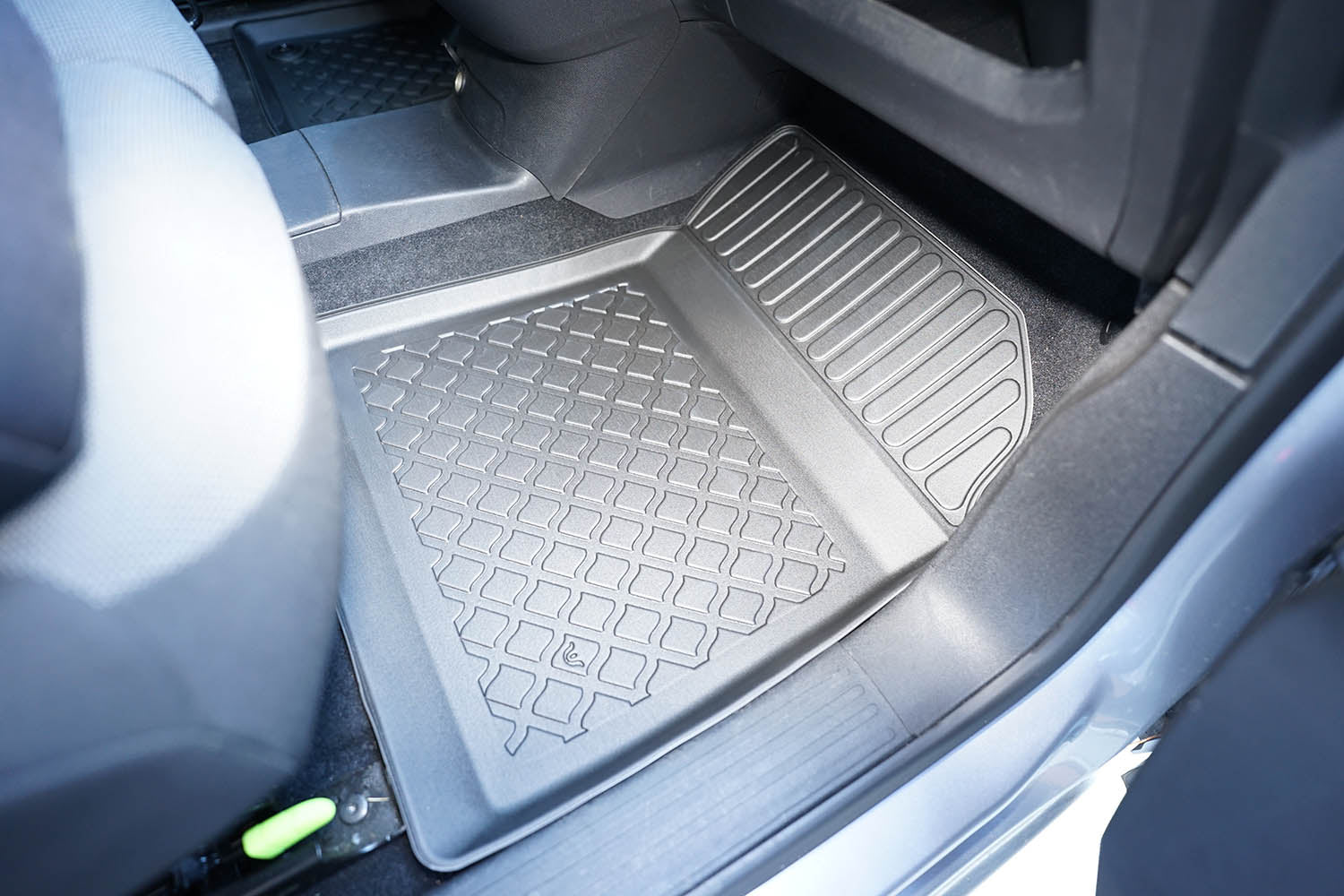 Covorase auto tip tavita Fiat Doblo E- EV, an fabricatie 2023 - prezent, caroserie van 2-3 locuri, ampatament scurt si lung | 653777