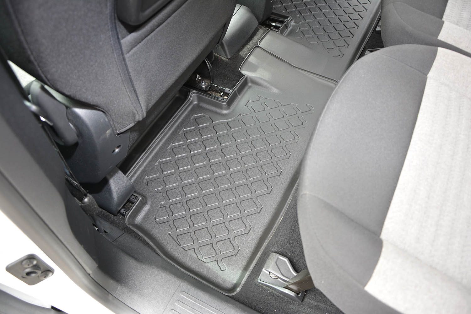 Covorase auto tip tavita Opel Combo -E Life EV, an fabricatie 2023 - prezent, caroserie van 5-7 locuri, fara rand 3 | 603777