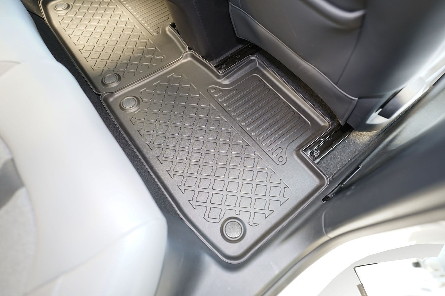 Covorase auto tip tavita MG S5 EV, an fabricatie 03.2025 - prezent, caroserie suv | 604358